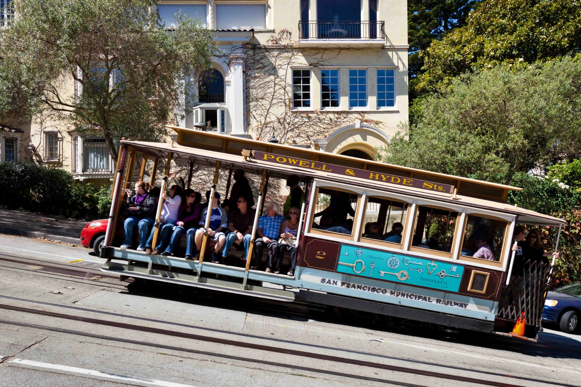 San Francisco er kjent for sine bakker og sporvogner