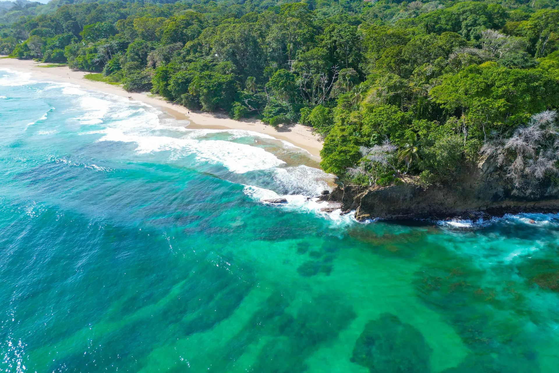 Den innbydende stranden i Puerto Viejo Den innbydende stranden i Puerto Viejo