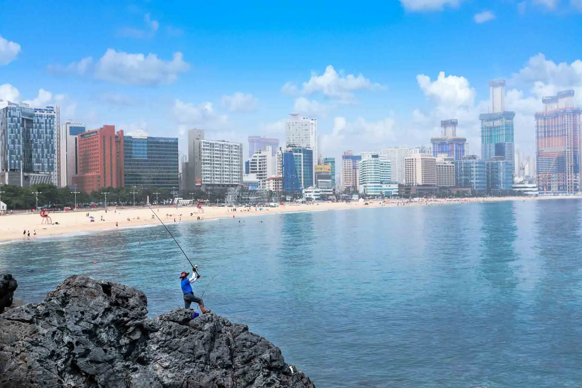 Haeundae strand i Busan – Sør-Koreas mest berømte strand Haeundae strand i Busan – Sør-Koreas mest berømte strand