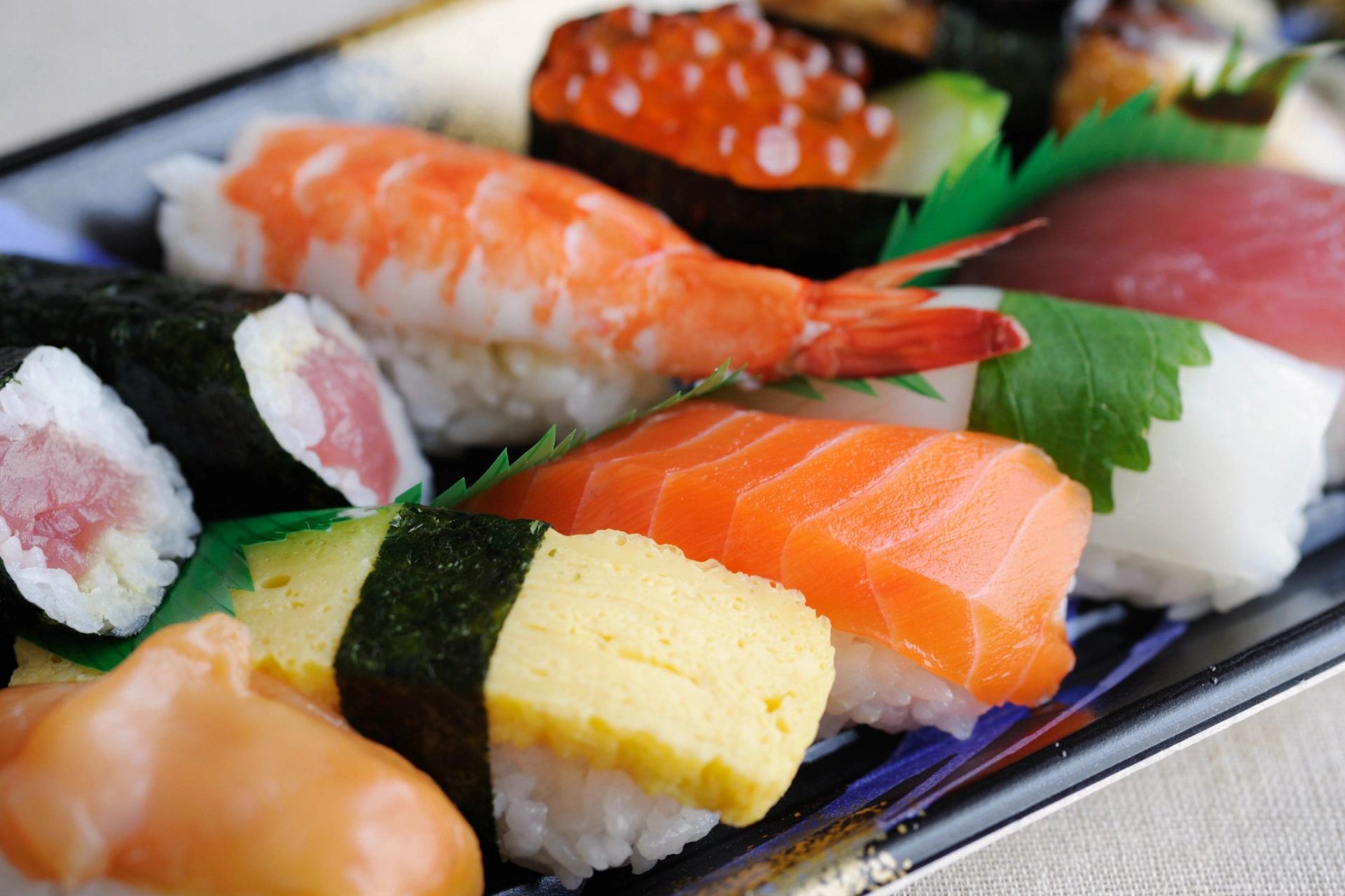 Fersk sushi