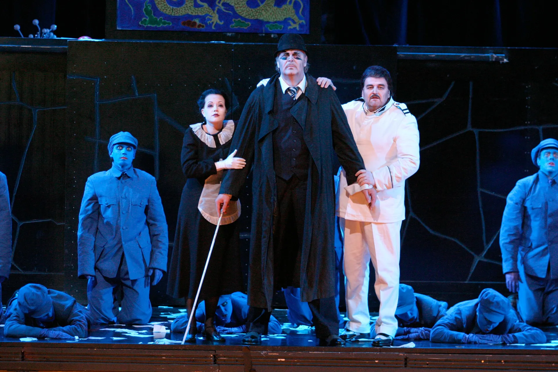 Turandot: Mandarinen, Calaf og Liù Turandot: Mandarinen, Calaf og Liù