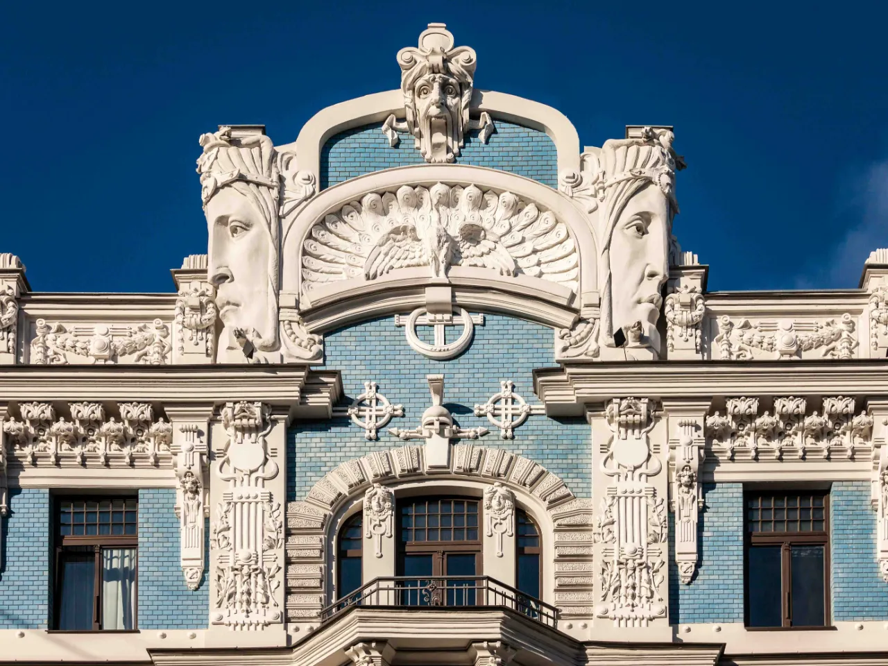 Fasadedetalj på en art nouveau-bygning i Riga Fasadedetalj på en art nouveau-bygning i Riga