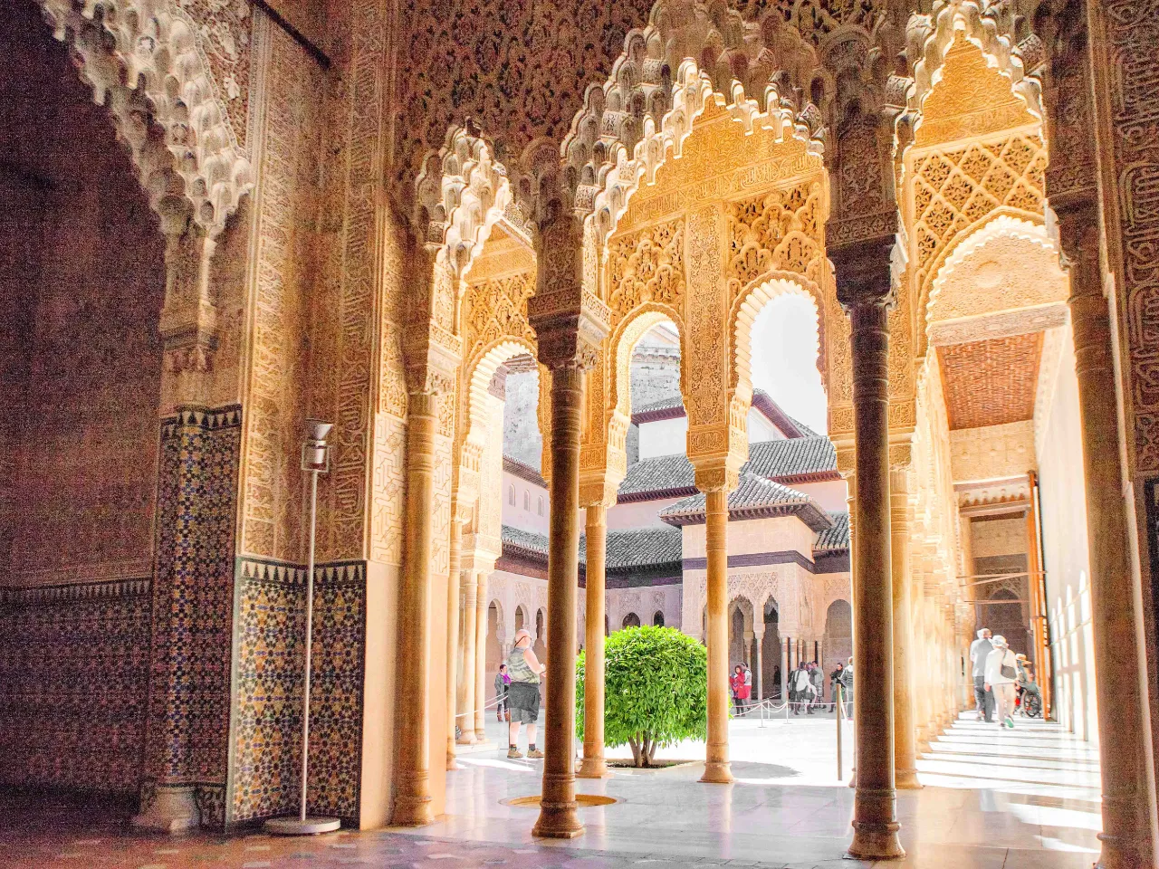 Alhambra er et av verdens vakreste monumenter