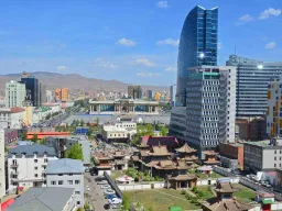 Choijin Lama-templet i Ulan Bator – buddhistisk kulturarv midt i moderne byutvikling Choijin Lama-templet i Ulan Bator – buddhistisk kulturarv midt i moderne byutvikling