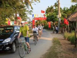 På sykkeltur i området rundt Hoi An På sykkeltur i området rundt Hoi An