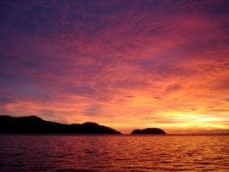 Morgensolen på vei i Koh Chang
