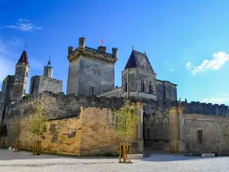 Det berømte hertugpalasset i Uzès er privateid av familien d’Uzès