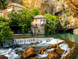 Foss ved Blagaj Tekija-klosteret Foss ved Blagaj Tekija-klosteret