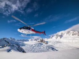 Helikopter over Franz Josef-breen
