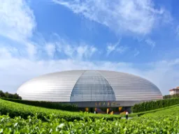 National Centre for the Performing Arts i Beijing – kjent som 'The Giant Egg' National Centre for the Performing Arts i Beijing – kjent som 'The Giant Egg'