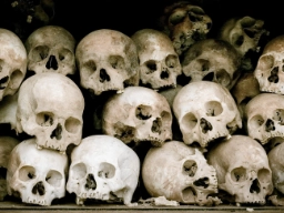 Mer enn 17 000 mennesker ble torturert i fengselet S-21