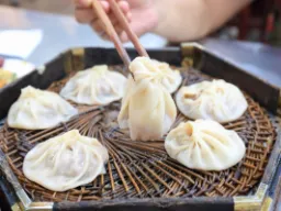 Xiao long bao – kinesiske suppe-dumplings fra Shanghai Xiao long bao – kinesiske suppe-dumplings fra Shanghai