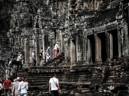 Imponerende inngang til Angkor Wat Imponerende inngang til Angkor Wat