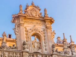 Lecce er kjent for sin barokkarkitektur