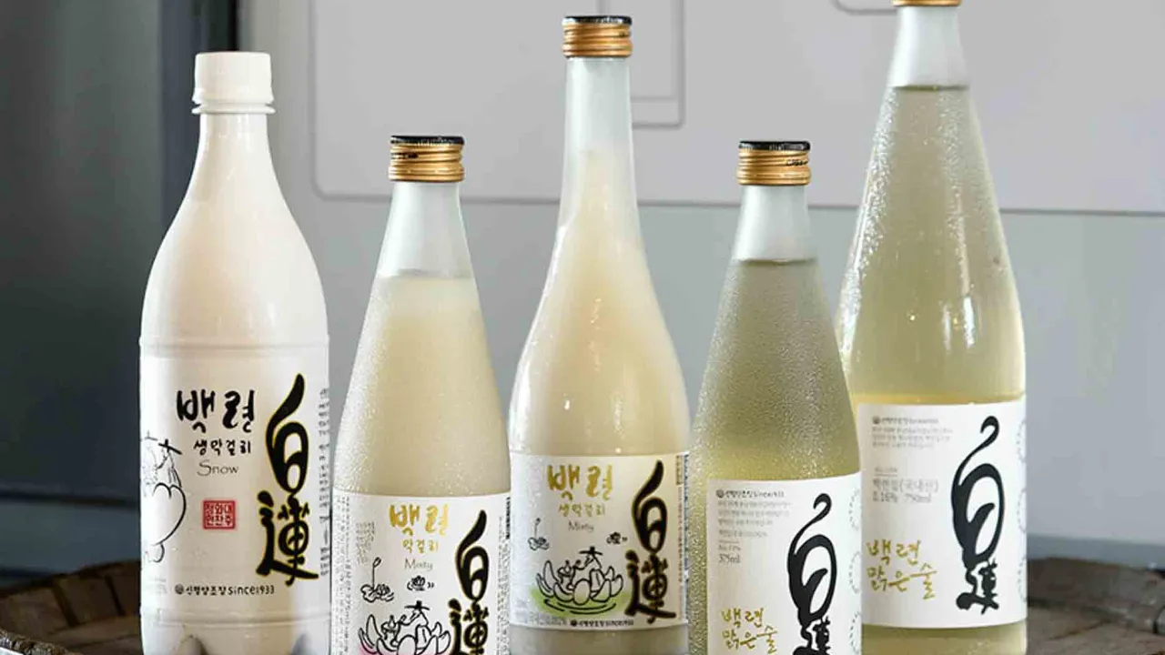 Shinpyeong Bryggeri i Dangjin – kjent for sin tradisjonelle makgeolli, en koreansk risvin brygget etter gamle metoder Shinpyeong Bryggeri i Dangjin – kjent for sin tradisjonelle makgeolli, en koreansk risvin brygget etter gamle metoder