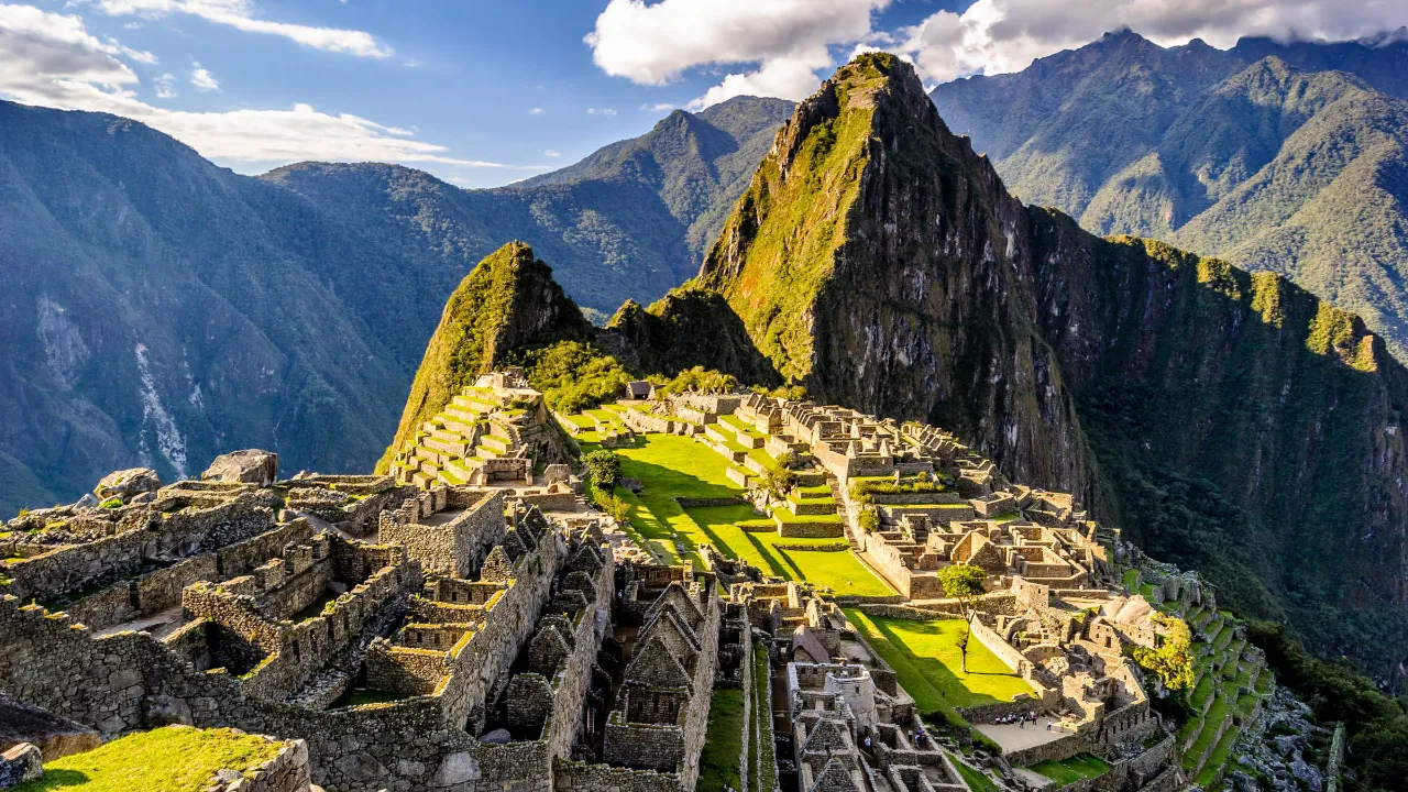 Machu Picchu – den ikoniske inkaruinen og et av verdens syv underverker Machu Picchu – den ikoniske inkaruinen og et av verdens syv underverker