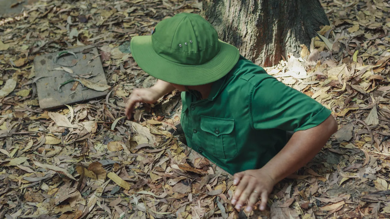 Inngang til de historiske Cu Chi-tunnelene nær Ho Chi Minh-byen