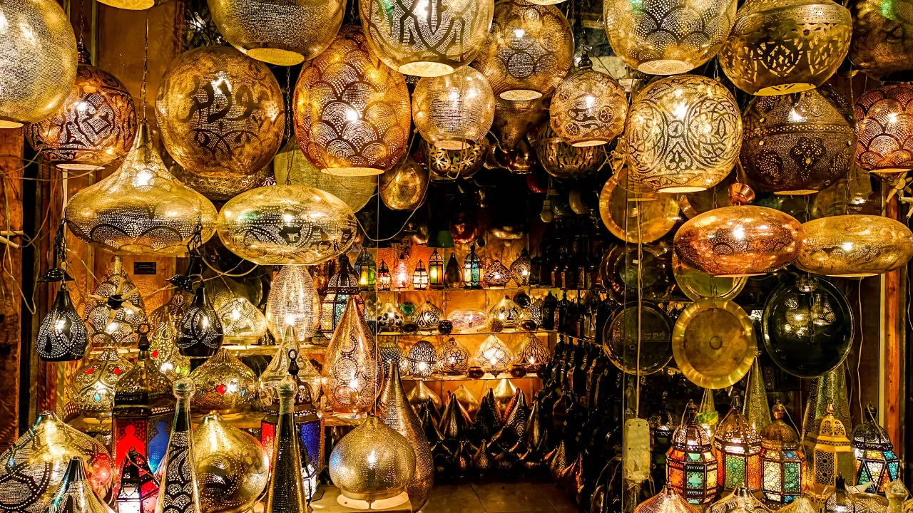 Khan el-Khalili-basaren med håndlagde lamper – husk å prute! Khan el-Khalili-basaren med håndlagde lamper – husk å prute!
