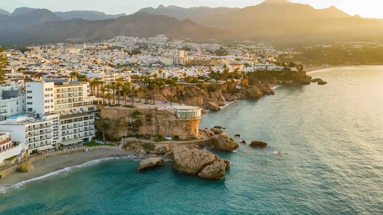 Luftfoto av Nerja Luftfoto av Nerja