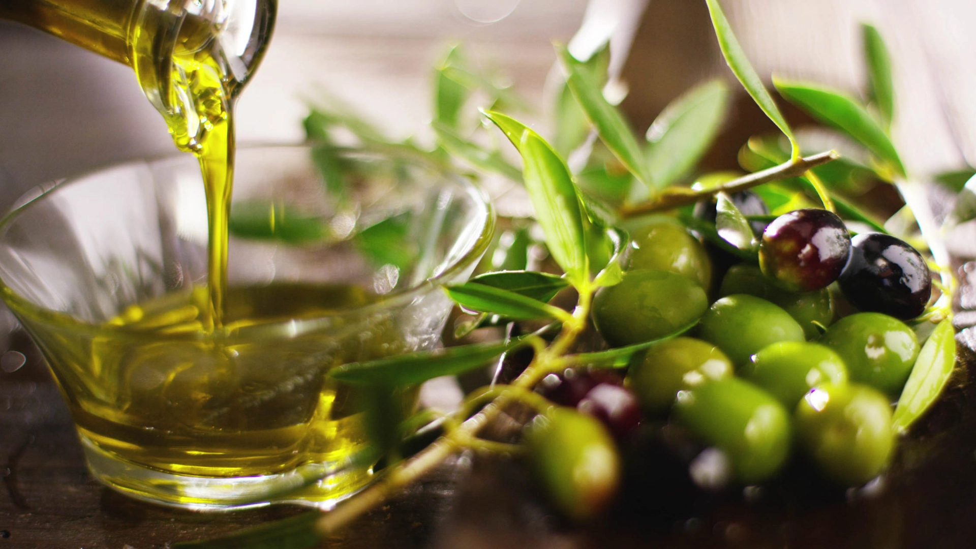 Italiensk lokalprodusert olivenolje